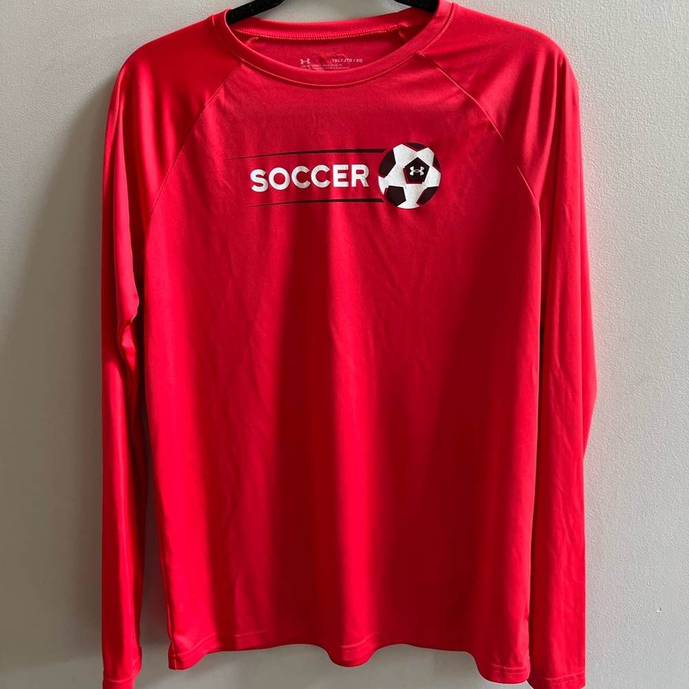 UA long sleeve athletic soccer shirt